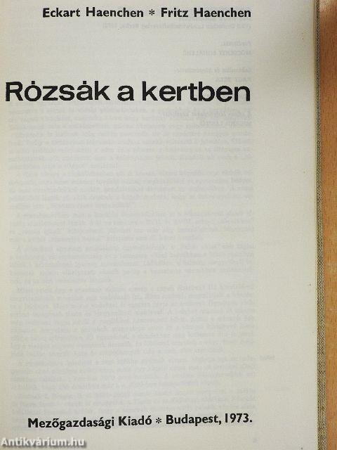 Rózsák a kertben