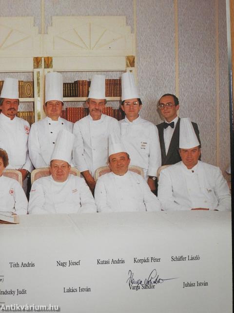 A 'la carte Budapest (aláírt és dedikált példány)