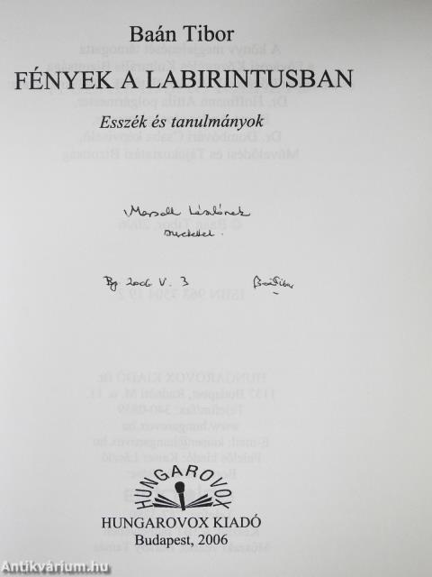 Fények a labirintusban (dedikált példány)