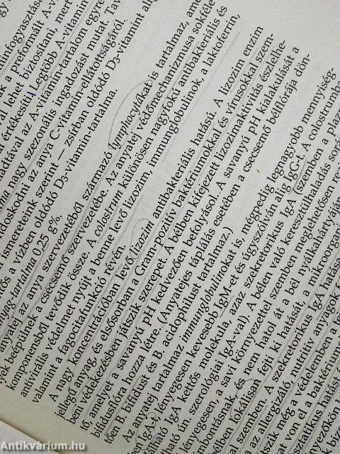 A gyermek fejlődése, táplálása, gondozása