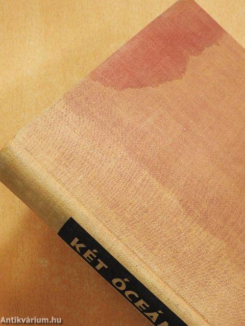 Két óceán között