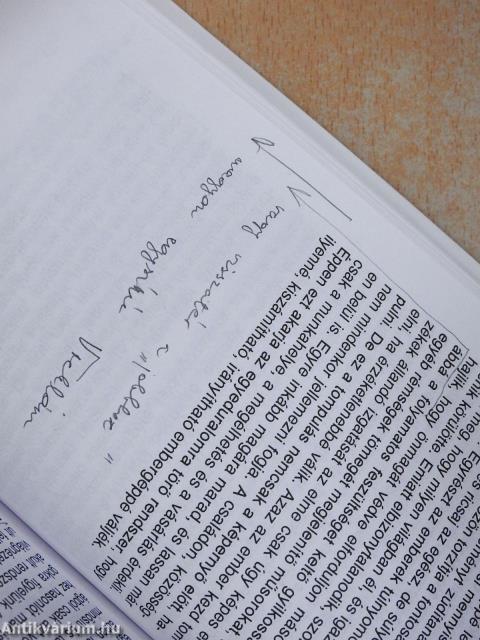 Fenntartható élet a Földön (dedikált példány)