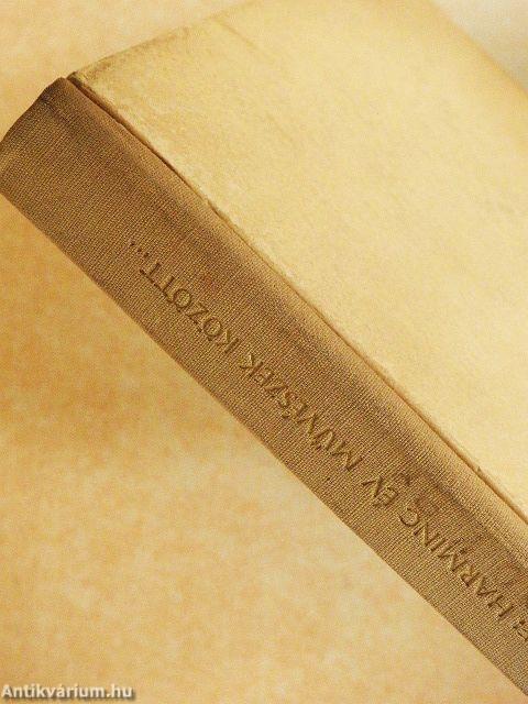 Harminc év művészek között