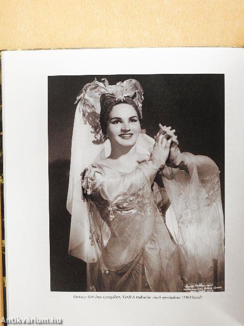 Negyven év a Metropolitan Operában