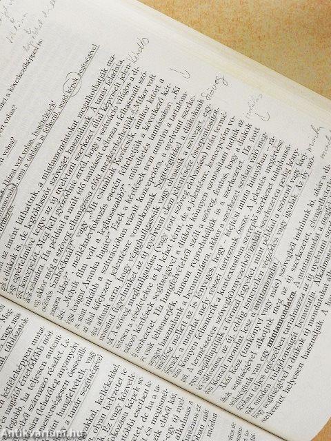 A krétától a videóig