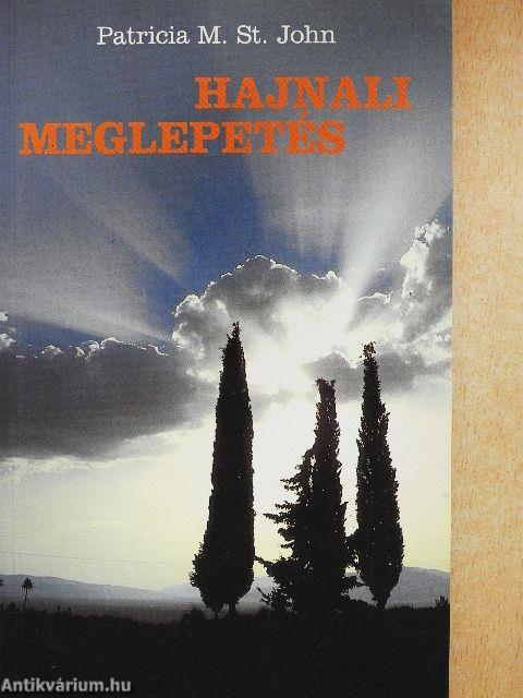 Hajnali meglepetés/A köpeny