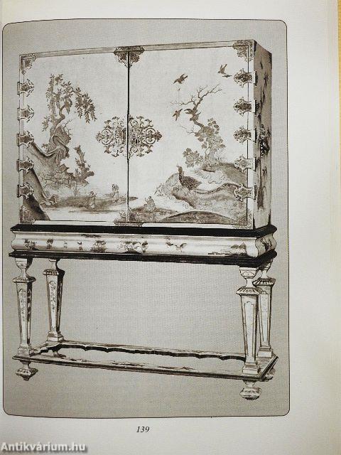 A bútor története