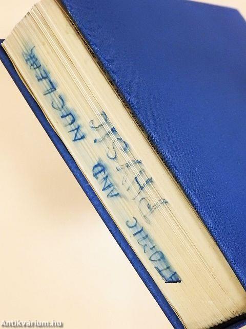 Introduction to atomic and nuclear physics