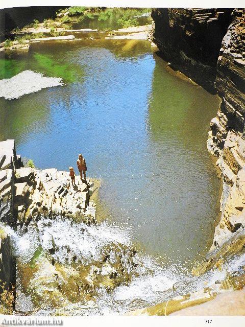 Presenting Australia