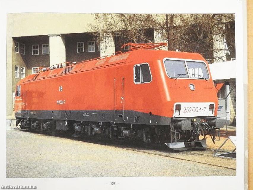 Album der DR-Lokomotiven