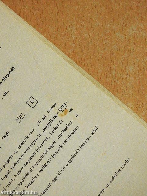 Alapismeretek a Commodore-64 mikroszámítógép használatához