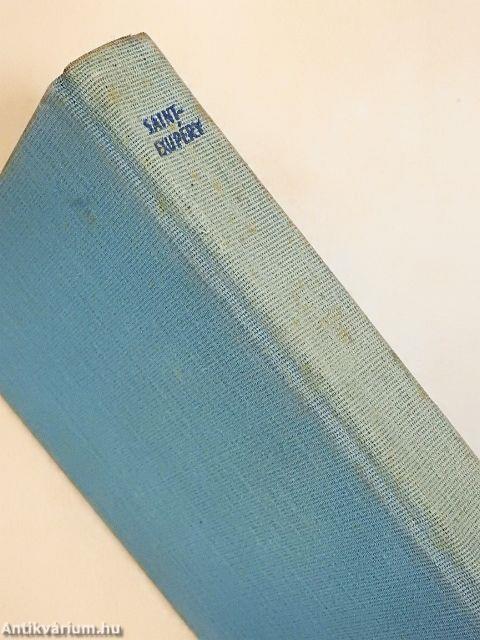 Egyedül a felhők felett