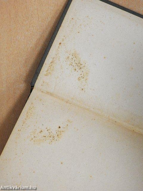 Egyedül a felhők felett