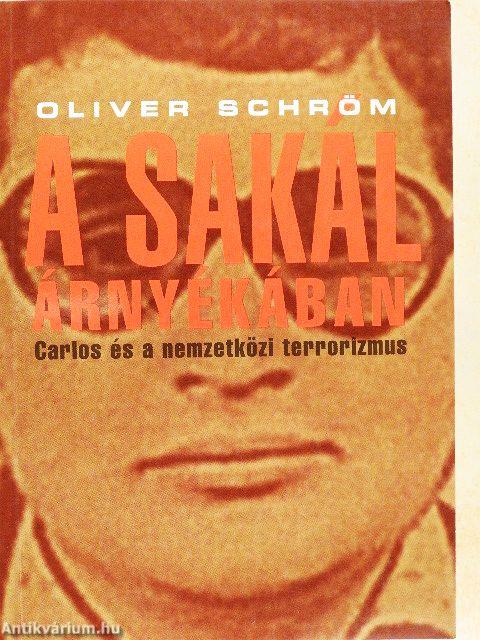 A sakál árnyékában