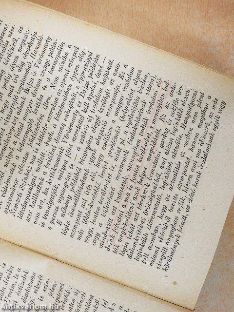 Haladó kritikánk Bessenyeitől Adyig