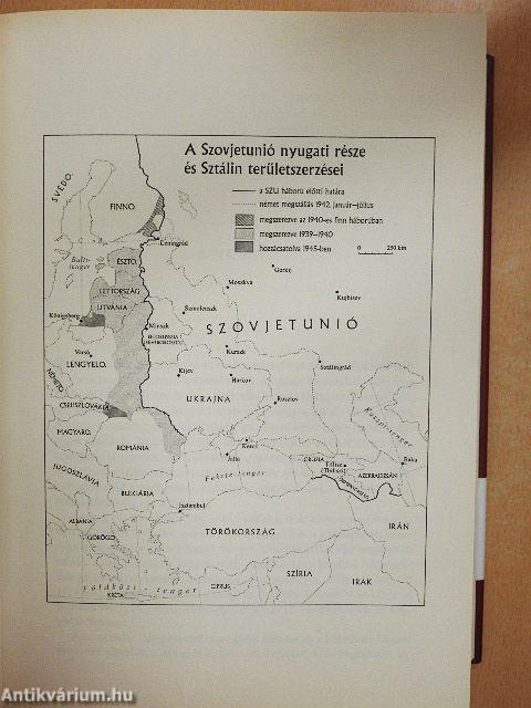 Lenin, Sztálin és Hitler