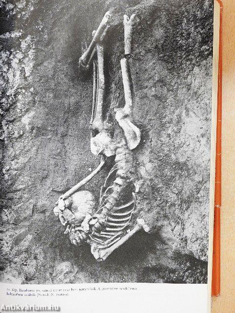 Sírok, csontok, emberek