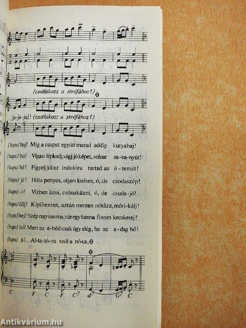 Úttörő Zsebkönyv 1981-1982