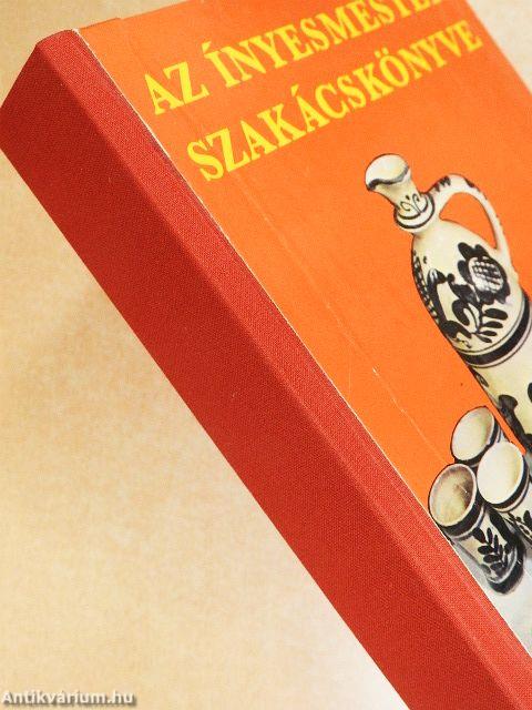 Az ínyesmester szakácskönyve