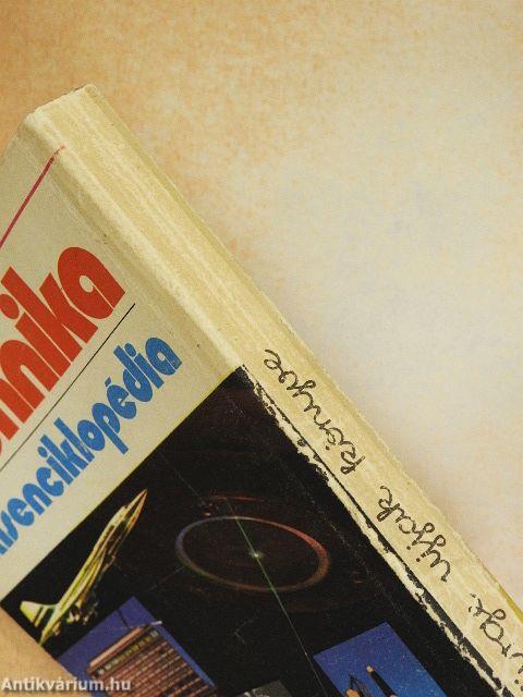 Fürge Ujjak Könyve 1975