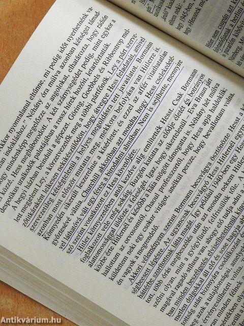 Hitler bizalmasa voltam