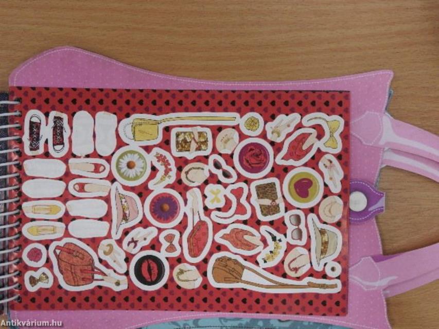 Rajzolj retro ruhákat!