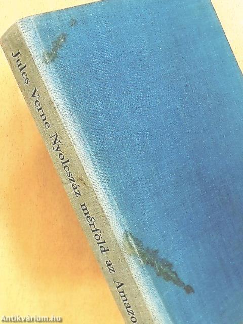 Nyolcszáz mérföld az Amazonason