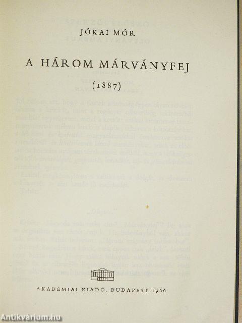 A három márványfej