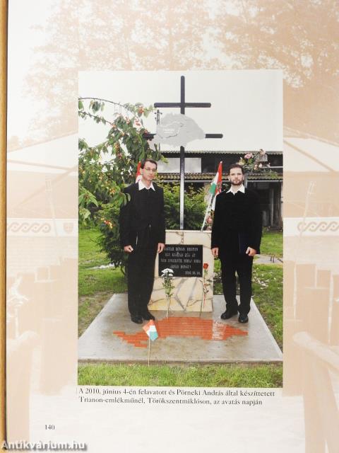 Szóljon a vértanúk harangja - CD-vel (dedikált példány)