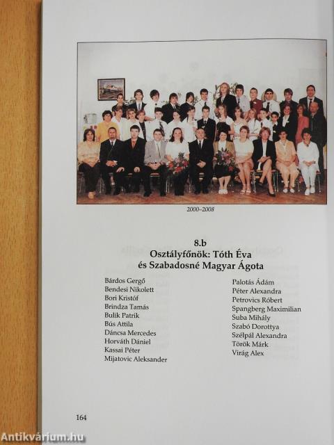 125 éves az Alsóvárosi Általános Iskola (többszörösen dedikált és aláírt példány)