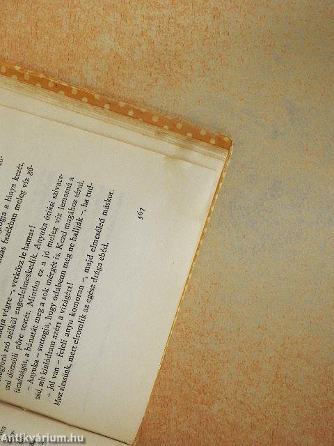 Mogyoró/Mogyoró kinövi a kabátját