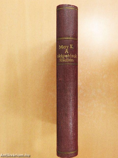 A szkipetárok földjén