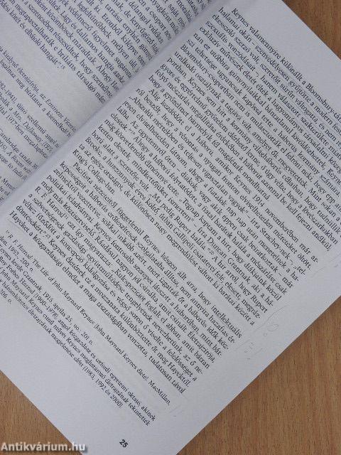 Keynes és Hayek