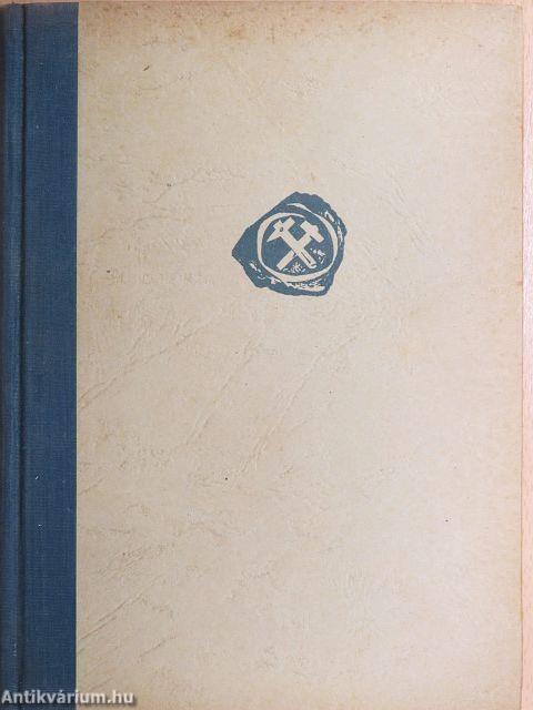 Geológus kalapáccsal az ércek nyomában