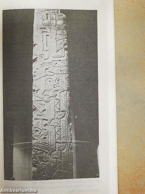 Istenek stratégiája