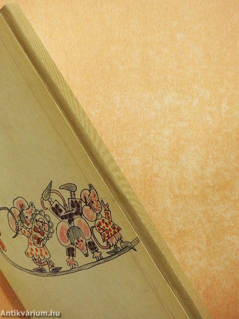 Világlátott egérke