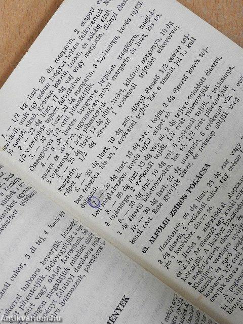 Süssünk, süssünk valamit