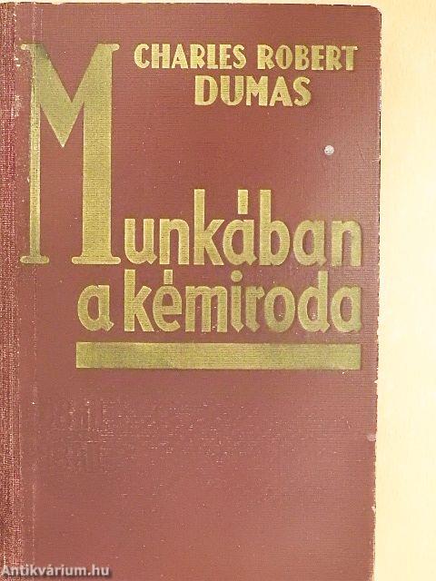 Munkában a kémiroda