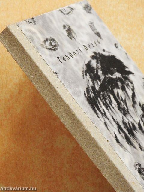 És megint messze szállnak