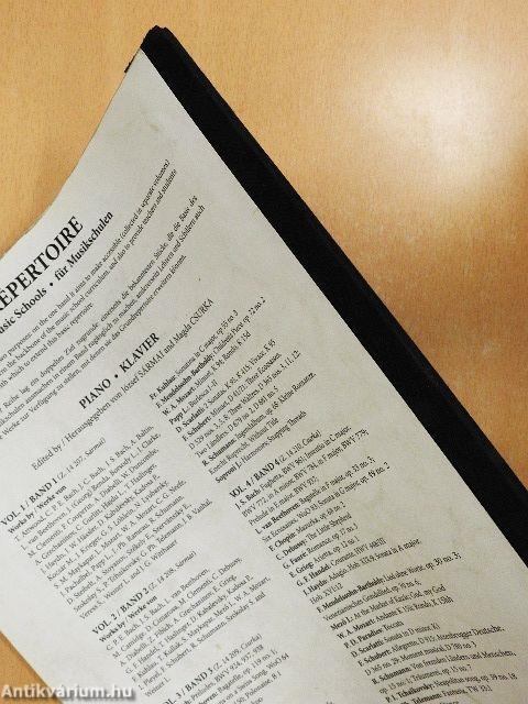 Répertoire zeneiskolásoknak