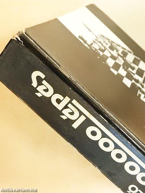 50 év - 100000 lépés