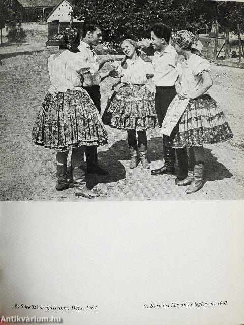 Magyar népviseletek