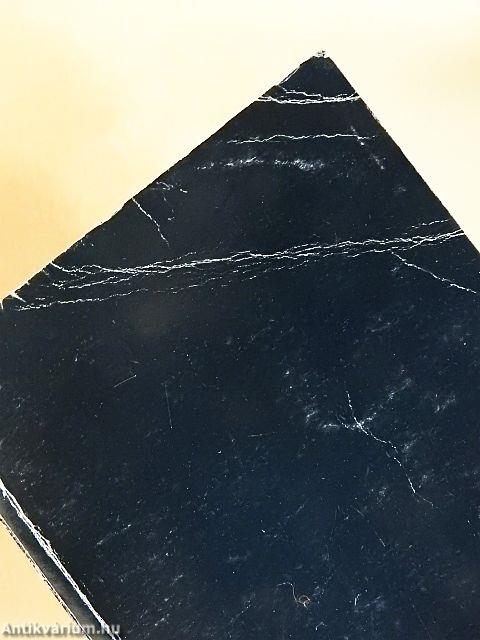 Az Enterprise elindul