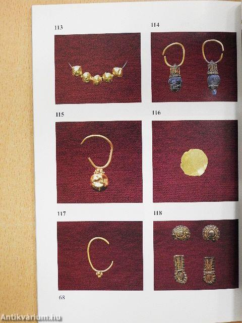 Aranytárgyak az Intercisa Múzeum gyűjteményéből