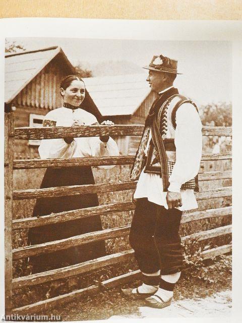 Képes magyar néprajz