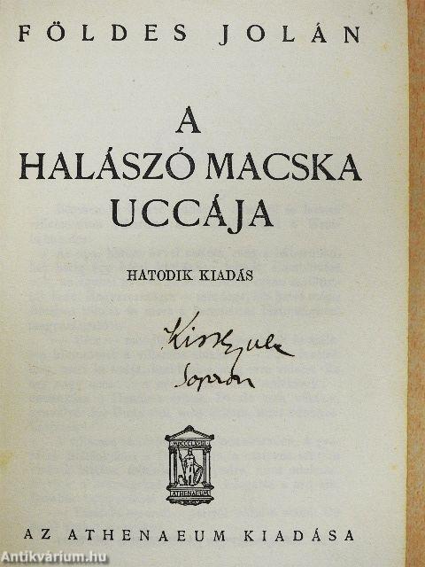 A halászó macska uccája