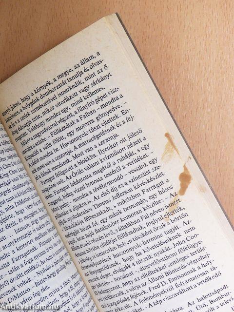 "200 kötet a Modern Könyvtár sorozatból (nem teljes sorozat)"