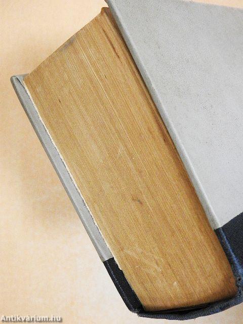 Az emberiség ellenségei