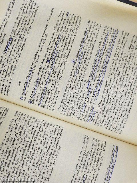 A kórélettan tankönyve