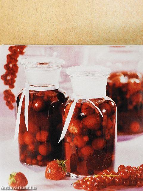 Likőrök és alkoholban eltett gyümölcsök